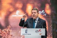 García-Page recurrirá la ley de bienestar animal si la enmienda del PSOE que excluye a la caza no sale adelante