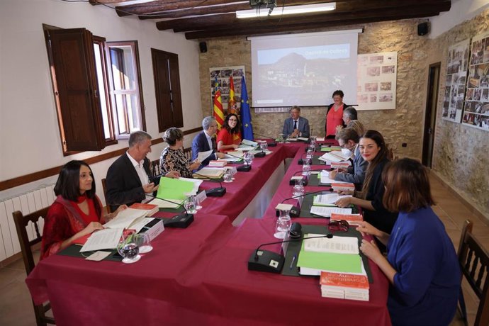 Pleno del Consell en Castell de Cabres