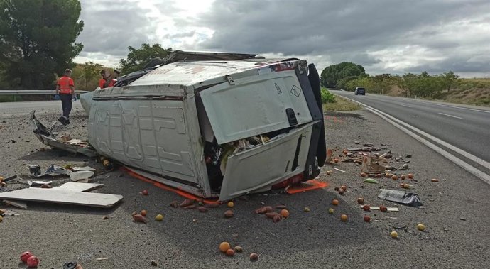 Accidente de una furgoneta en la AP-15, en Villafranca