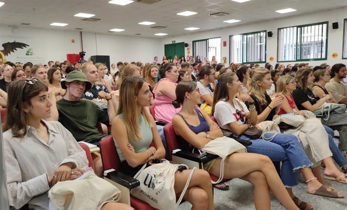 La US manda a cerca de 2.000 estudiantes a universidades extranjeras y recibe a más de 1.000 para hacerlo en Sevilla.
