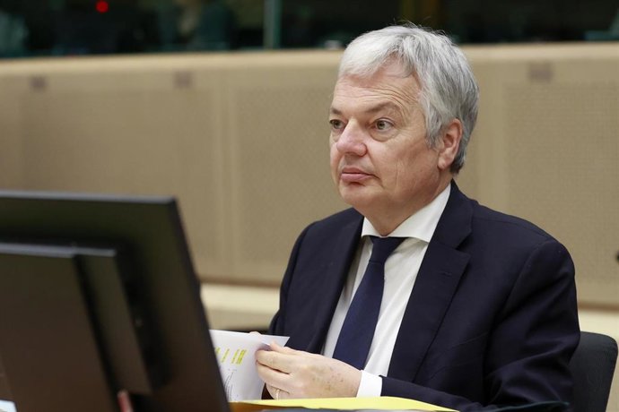 Archivo - HANDOUT - 04 March 2022, Belgium, Brussels: European Commissioner for Justice, Didier Reynders, attends the extraordinary meeting of EU Justice and Home Affairs Ministers on the Russian invasion of Ukraine. Photo: Mario Salerno/EU Council/dpa 