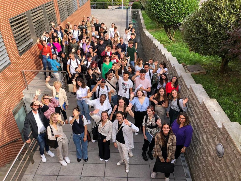 Alumnos internacionales de CESINE