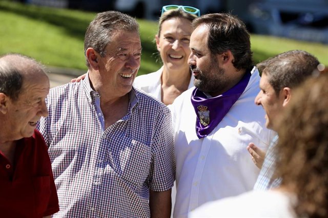 Pp Clm (Nota De Prensa, Cortes De Voz Y Fotografías) Núñez Pide A Los Castellanomanchegos Que Nos Unamos En Una La Misión De Echar Entre Todos A Page Para Evitar Que Ayude A Sánchez A Continuar En El Gobierno