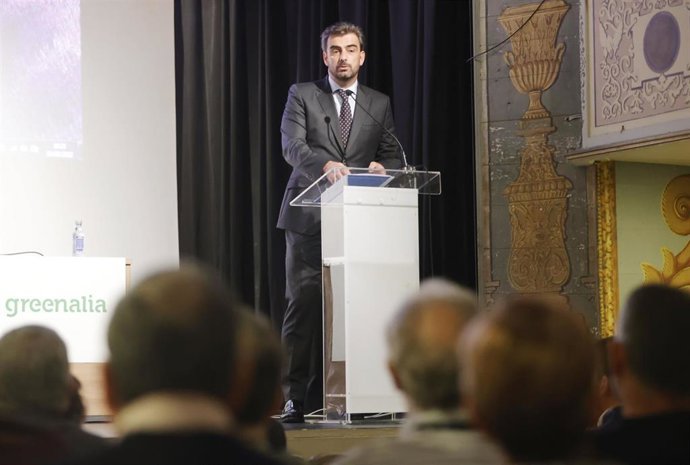 El vicepresidente segundo, Diego Calvo, participa en un encuentro de silvicultores.