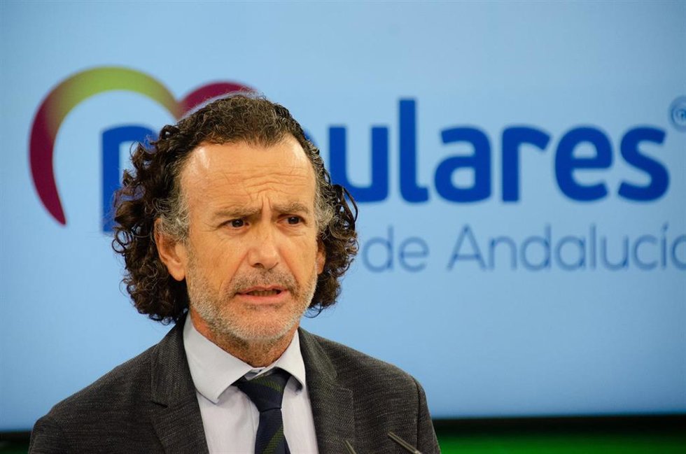 Archivo - El vicesecretario de Economía y Hacienda del Partido Popular de Andalucía y portavoz adjunto del Grupo Parlamentario Popular, Pablo Venzal