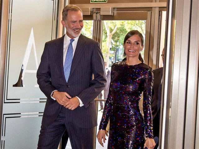 LOS REYES, DON FELIPE VI Y DOÑA LETIZIA