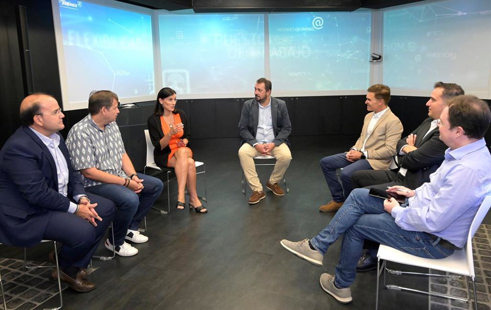 Una delegación de Lanzarote visita Santander para conocer el modelo Smart City