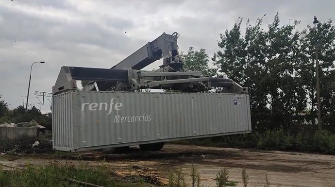 Un contenidor de Renfe a la frontera d'Ucrana