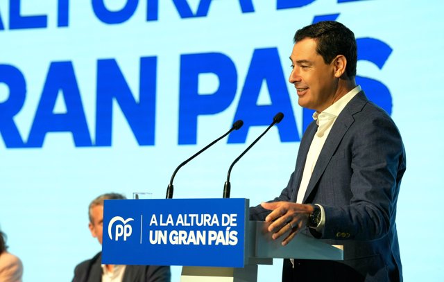 El presidente del PP andaluz, Juanma Moreno, en la XXV Unión Interparlamentaria 