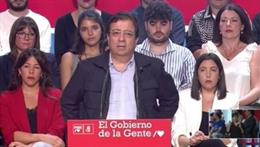 Guillermo Fernández Vara en el Comité Federal del PSOE celebrado en Zaragoza.