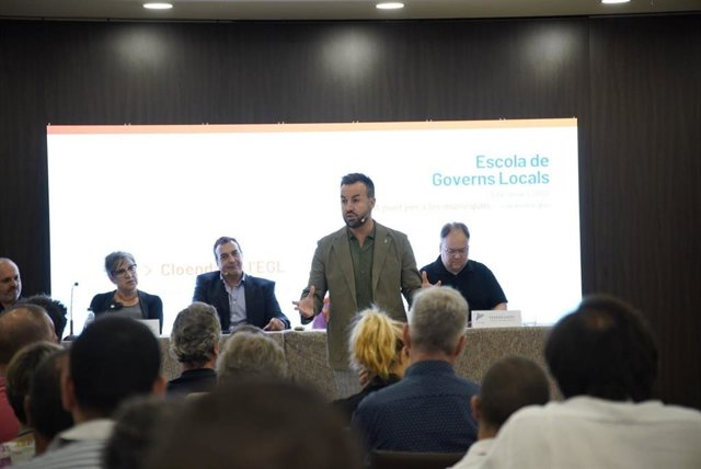 El president de l'ACM i alcalde de Deltebre, Lluís Soler, en la sisena edició de l'Escola de Governs Locals