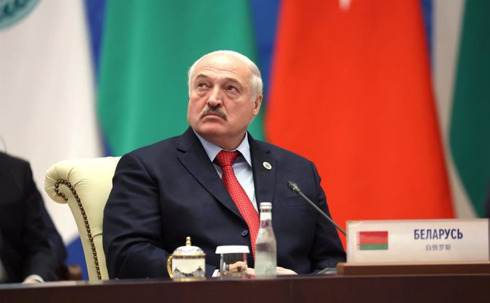 HANDOUT - 16 September 2022, Uzbekistan, Samarkand: Belarus' President Alexander Lukashenko attends Shanghai Cooperation Organisation (SCO) summit. Photo: -/Kremlin/dpa - ATTENTION: editorial use only and only if the credit mentioned above is referenced