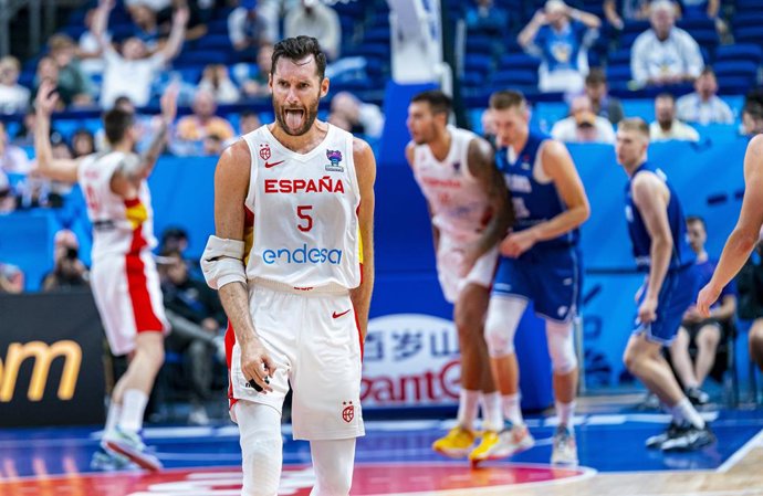 Rudy Fernández celebra uno de sus triples en los cuartos de final del Eurobasket 2022 ante Finlandia