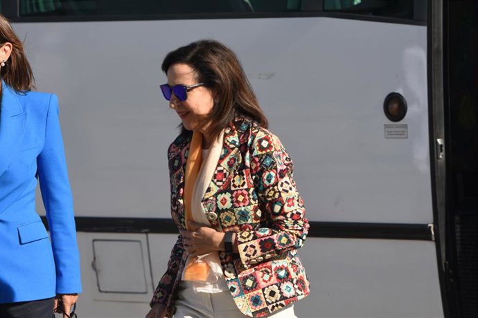 La ministra de Defensa, Margarita Robles, asiste a la inauguración del curso académico 2022-2023 en la Escuela Naval Militar