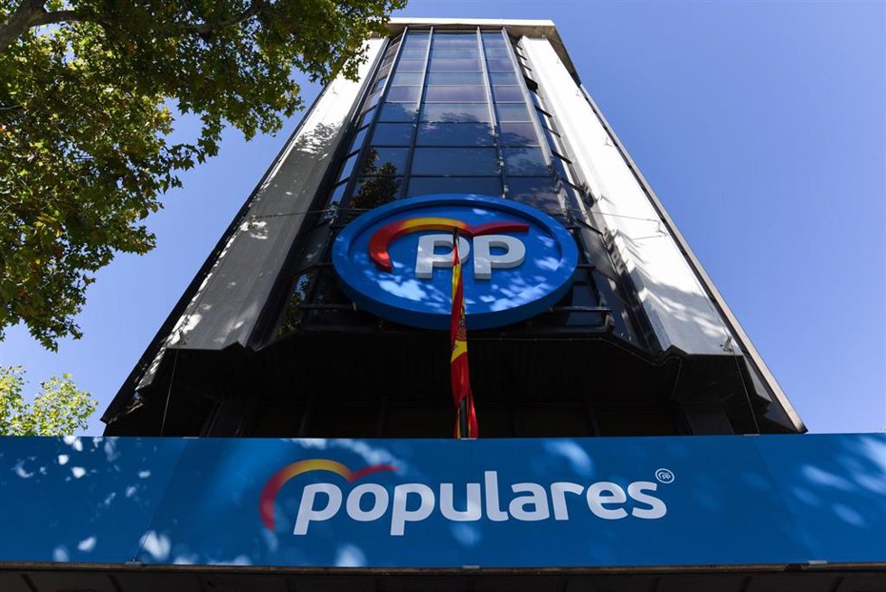 Archivo - Sede del PP, en el número 13 de la calle Génova de Madrid.
