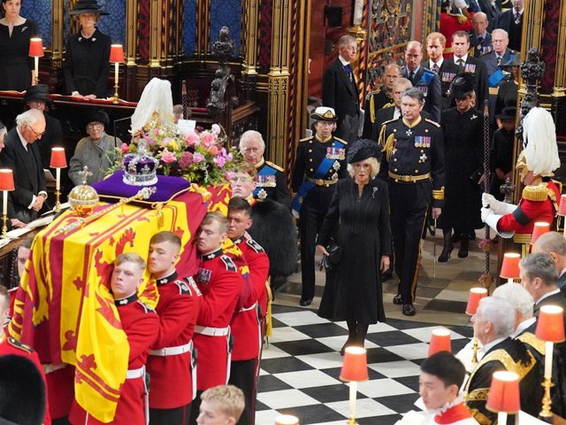 Solemne funeral de Estado de la Reina Isabel II en la Abadía de Westminster
