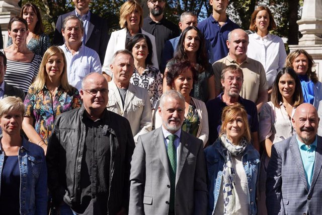 Reunión en Bilbao del grupo parlamentario del PNV y el Lehendakari, Iñigo Urkullu