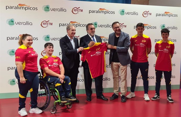 El Comité Paralímpico Español presenta al Equipo  Verallia de Promesas de Tenis de Mesa junto a RFETM y Verallia