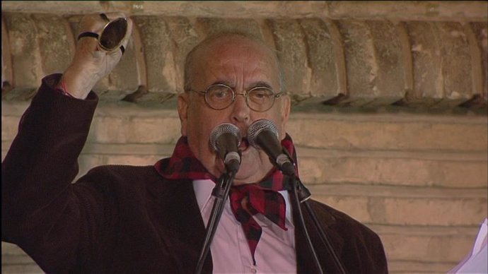 El cantautor y político aragonés, José Antonio Laboderta.