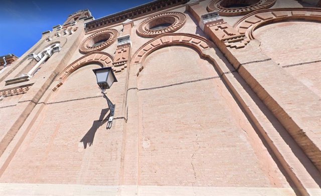 Fachada del convento de Las Salesas en la Plaza de las Mercedarias.