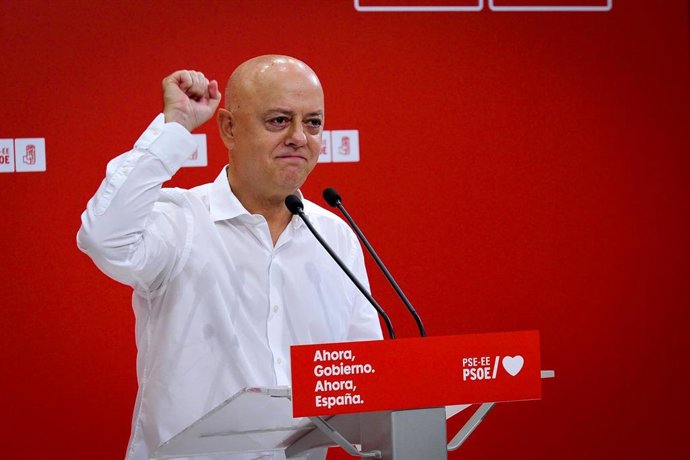 Archivo - El diputado del PSOE por Gipuzkoa, Odón Elorza