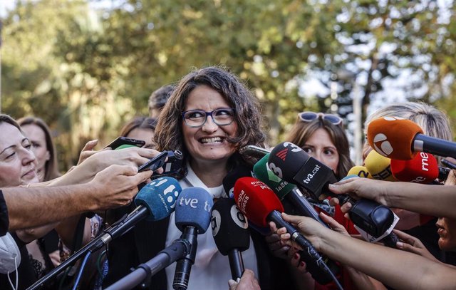 La exvicepresidenta, exportavoz y exconsellera de Igualdad y Políticas, Mónica Oltra, ofrece declaraciones a los mediosen  la Ciudad de la Justicia de Valencia, 