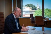 El presidente de la FAMP critica que la Junta opte por una "regulación sin consenso" para los VTC