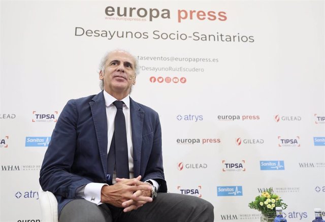 El consejero de Sanidad de la Comunidad de Madrid, Enrique Ruiz Escudero, durante un Desayuno Socio-Sanitario de Europa Press, en el Hotel Intercontinental, a 20 de septiembre de 2022, en Madrid (España).