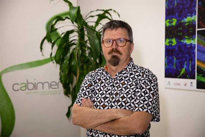 Archivo - El investigador Andrés Aguilera, del Centro Andaluz de Biología Molecular y Medicina Regenerativa (Cabimer) de la Universidad de Sevilla.