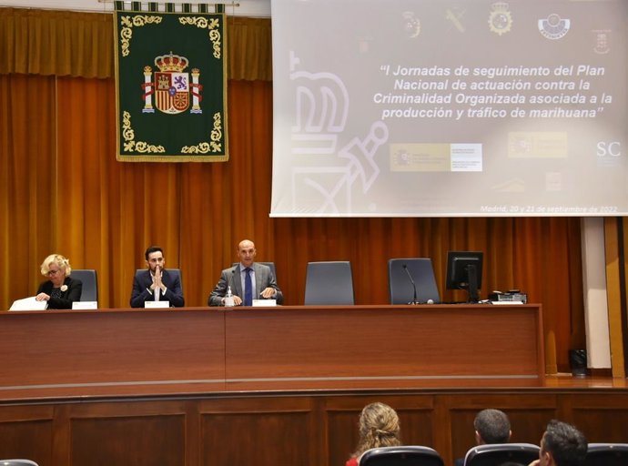 Inauguración de las las primeras jornadas de seguimiento del Plan Nacional de Actuación contra la Criminalidad Organizada Asociada a la Producción y Tráfico de Marihuana