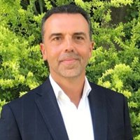 El delegado de Justicia en Sevilla, Javier Millán, anuncia que se ha afiliado al PP: "Me identifico con el proyecto"