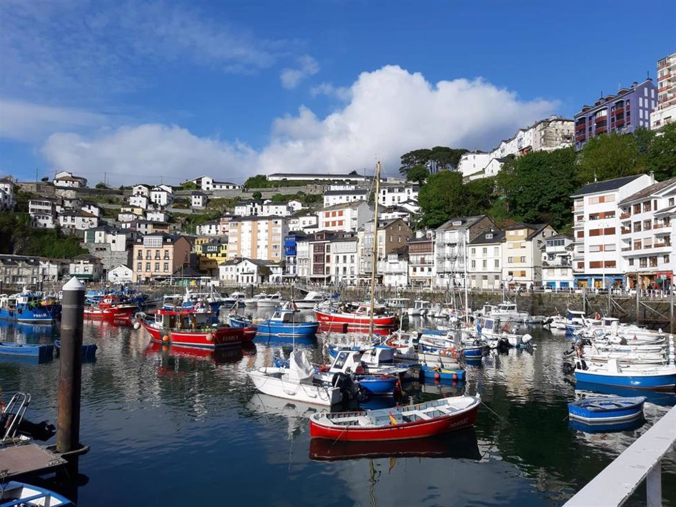 Archivo - Puerto de Luarca (Archivo)