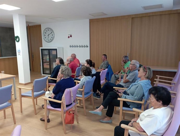 Primera formación impartida en el Centro Social de Sallent de Gállego (Huesca)