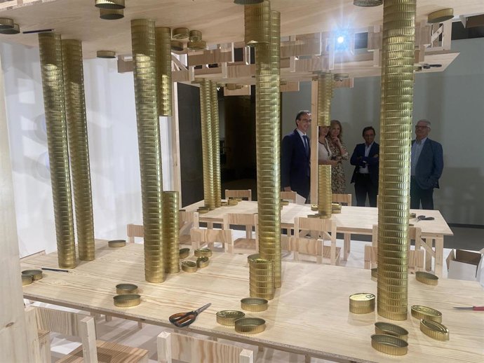 Afundación presenta en Vigo la muestra 'Conserva' para conmemorar el primer aniversario de 'Cultura por alimentos'.