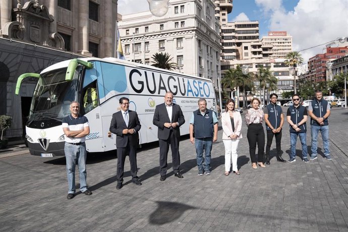Presentación del proyecto 'Guaguaseo' en la isla de Tenerife