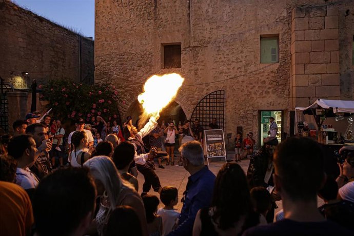 Archivo - El Castillo de Santa Bárbara supera en siete meses el objetivo de 400.000 visitantes previsto para un año