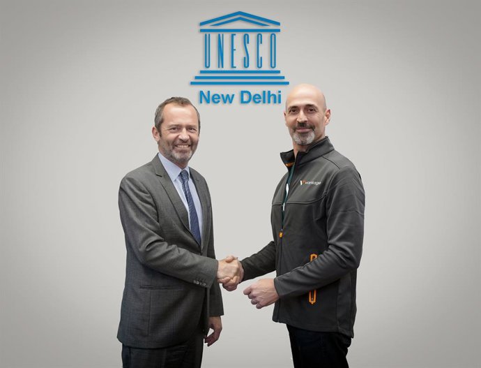 Eric Falt, Director and UNESCO Representative for the UNESCO New Delhi Office, and Marc Despallieres, Chief Strategy & Trading Officer at Vantage