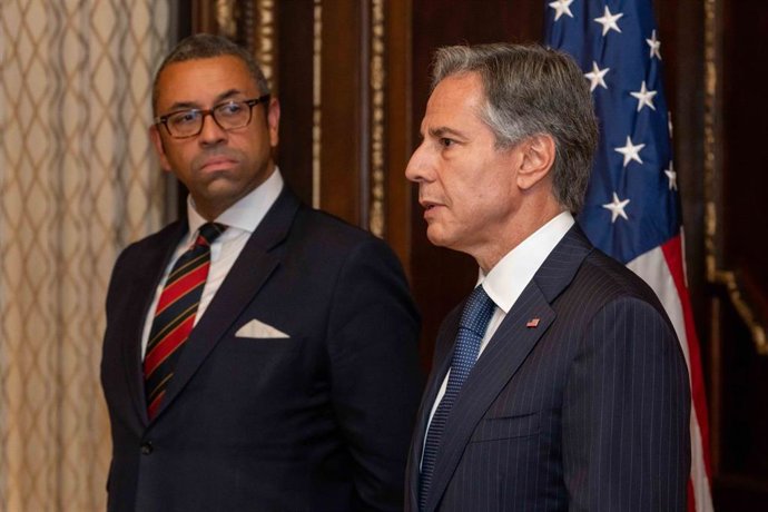 El secretario de Estado de EE.UU. Antony Blinken y el ministro de Exteriores de Reino Unido, James Cleverly