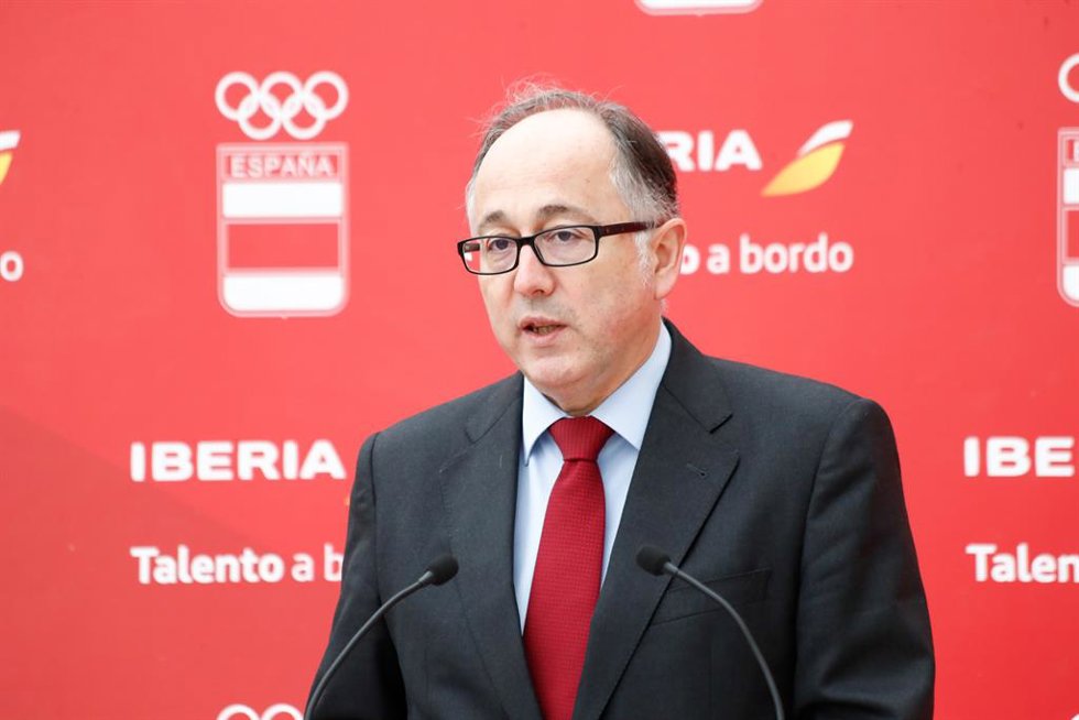 Archivo - El consejero delegado de IAG, Luis Gallego. 