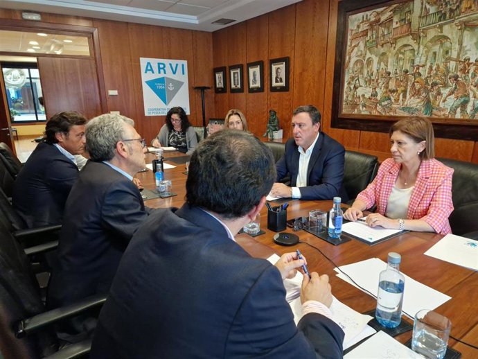 Reunión de Formoso con representantes de ARVI.