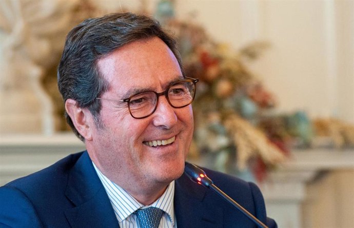 Archivo - Antonio Garamendi, presidente de la CEOE, en una imagen de archivo.