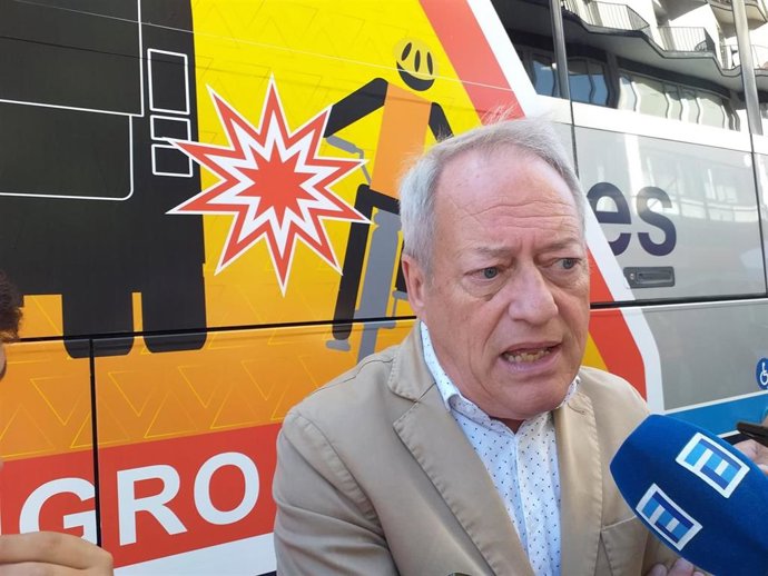 Aurelio Martín (IU), Concejal De Medio Ambiente Y Movilidad Del Ayuntamiento De Gijón