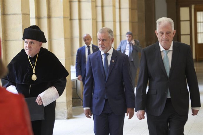 El Lehendakari, Iñigo Urkullu, en la apertura del curso de la Universidad de Deusto