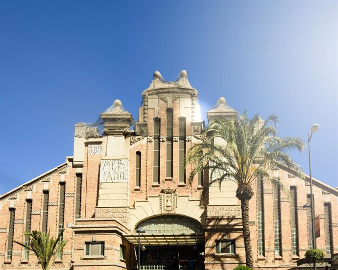 Archivo - Fachada del Mercado Central de Alicante