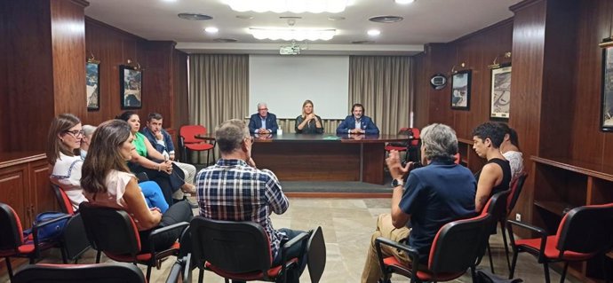 Reunión preparatoria de las prácticas de los centros de Justicia Juvenil de la Junta