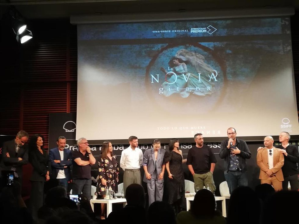 Presentación en el marco del Festival de San Sebastián de la serie 'La novia gitana'