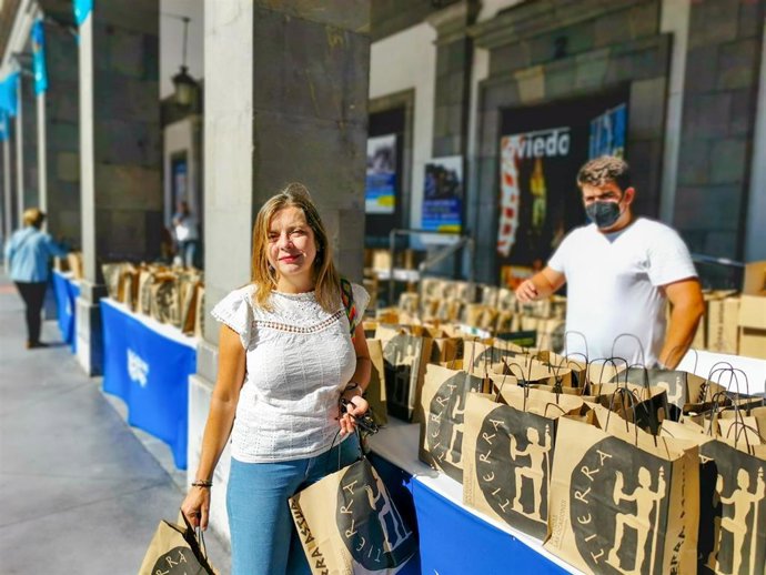 Ana Taboada en la Plaza de España.