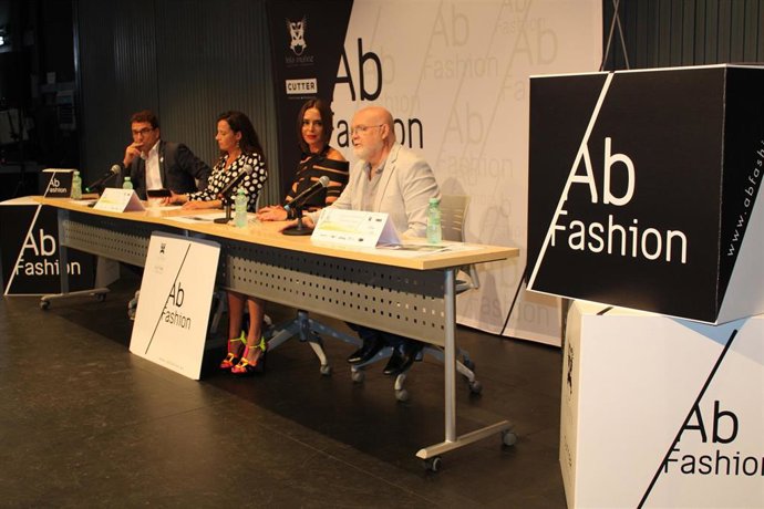 Presentación de Ab Fashion