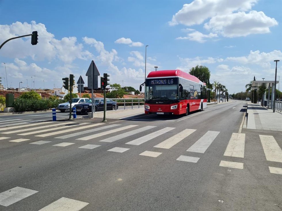 El Metrobús de Dos Hermanas