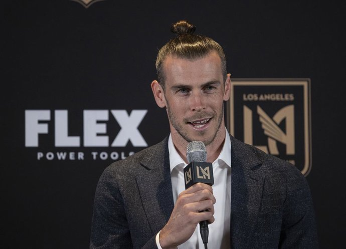 Archivo - 11 July 2022, US, Los Angeles: Los Angeles FC's new player Gareth Bale speaks to the media during an introductory press conference at the Banc of California Stadium. Photo: Javier Rojas/Prensa Internacional via ZUMA/dpa